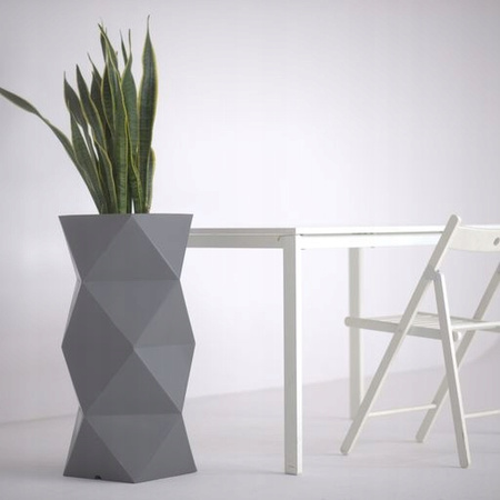 Monumo Asti – Blomkruka med full kapacitet och vattenbeständighet