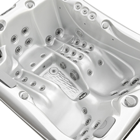 Garden Jacuzzi SPA530 210x170 cm - kompaktne mullivann aeda ja terrassile