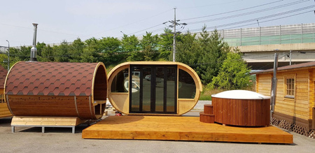 Sauna a botte da esterno 250 per 4 persone / Stufa elettrica o a legna Harvia / Abete rosso scandinavo di alta qualità (Thermwood)