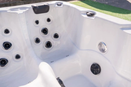 Vasca da bagno SPA per due persone Geniss ZR7011 – Jacuzzi con idromassaggio a 29 getti, massaggio ad acqua e relax a casa, Spa domestica