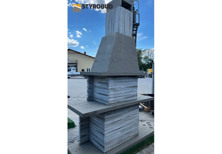 Grătar din beton TRYTON - un grătar de grădină durabil din beton arhitectural
