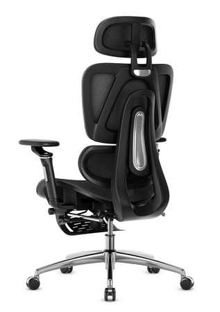 Mark Adler Expert 7.9 ergonomic chair – a comfortable office chair with adjustment, lumbar support and a mesh backrest