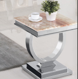 Moderne sidebord i kromstål og lysegrønt glas