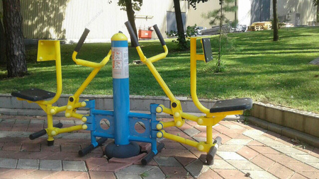 Evezőgép SE131 - ergonomikus kültéri edzés"