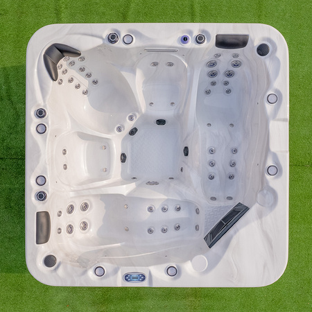 5-inimese mullivannid - katusega välijaguzzi, soojendusega vann, Euroopa dekoratiivne spaa