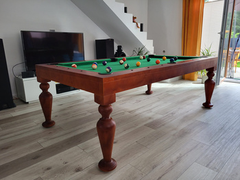 Biljardna miza MARGARITA - elegantna kombinacija biljarda in jedilnice