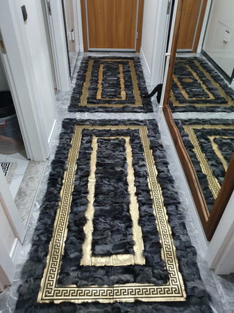 Grezns Premium Versace stila paklājs - roku darbs, mīksta struktūra, zelta detaļas