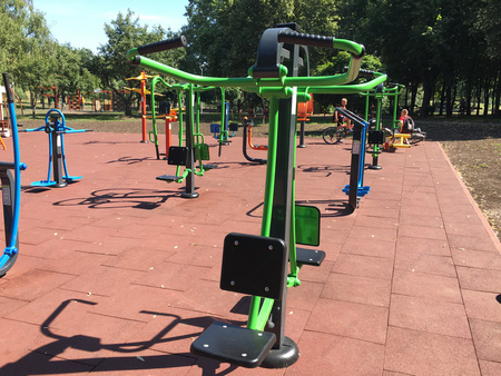 Lat Pull Down SM102 – Professioneel apparaat voor rugtraining
