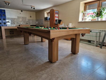 Neron Biljarttafel – Een Perfecte Keuze voor Moderne en Klassieke Interieurs