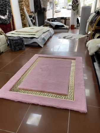 Tapis en peluche or rose de style VERSACE - un tapis de luxe moderne pour le salon ou la chambre d'enfant
