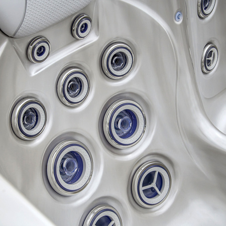 Dārza džakuzi SPA566 200x200 cm - luksusa spa vanna ar burbuļvannu dārzam un terasei