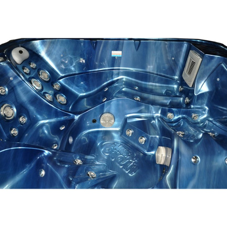 Vrtni jacuzzi SPA751 210x210 cm - razkošna sprostitev na vašem vrtu