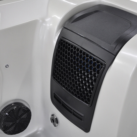 Dārza džakuzi SPA749 200x135 - Spa vanna ar strūklu un LED apgaismojumu