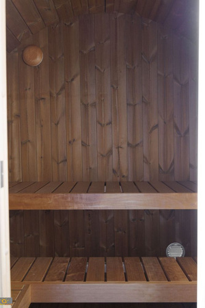 Sauna Terrasse Extérieure  Édition Pâques noire + bac à glace / Poêle Électrique Harvia ou Poêle WIFI / Epicéa Scandinave de Haute Qualité (Thermowood) | Wellness | Relax | SPA | Minimalisme Élégant | Style Scandinave