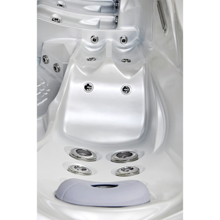 Garten-Jacuzzi SPA751 210x210 cm – luxuriöse Entspannung in Ihrem Garten