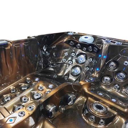 Zahradní vířivka SPA747 F27 210x210 cm - komfort a elegance