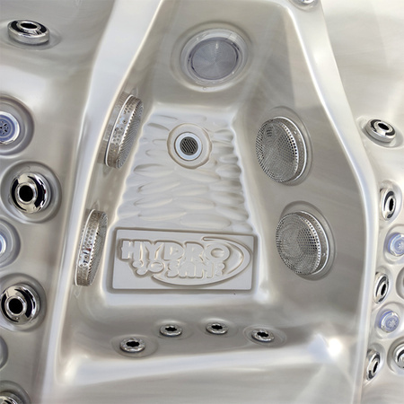 Jacuzzi de jardín SPA705 210x170 cm – relajación en tu jardín