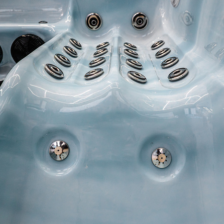 Dārza džakuzi SPA341 Bright Ocean Wave ar vāku tumši pelēks dēlis 220x156 cm - atpūta un elegance jūsu dārzā