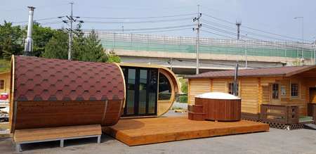 Sauna a botte da esterno 250 per 4 persone / Stufa elettrica o a legna Harvia / Abete rosso scandinavo di alta qualità (Thermwood)