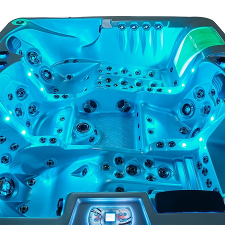 Jacuzzi til haven SPA747 F27 210x210 cm – komfort og elegance