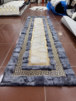 Koberec v štýle VERSACE - luxusný koberec z ovčej kože