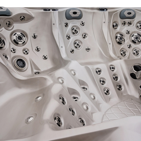 Outdoor Jacuzzi SPA748 F24 230x230 cm – spacious relaxation in your home SPA