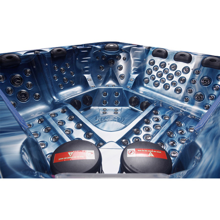 Garden Jacuzzi Hot Tub SPA743 220x220 cm – Spacious Relaxation for the Whole Family