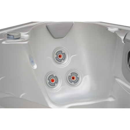 Dārza džakuzi SPA516 White Pearl ar antracīta korpusu 170x210 cm - kompakta greznība jūsu dārzā