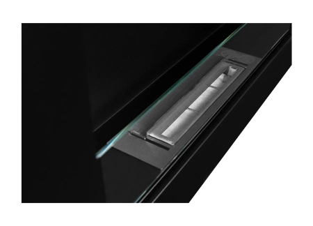 Biopejs BOX 650x400 sort med glas - en moderne økologisk pejs til stuen