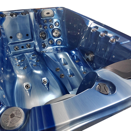 Dārza džakuzi SPA749 200x135 - Spa vanna ar strūklu un LED apgaismojumu