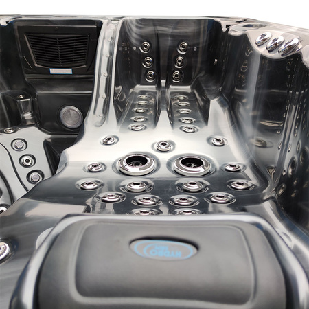 Dārza džakuzi SPA403 230x230 cm - ekskluzīva spa vanna 4 personām