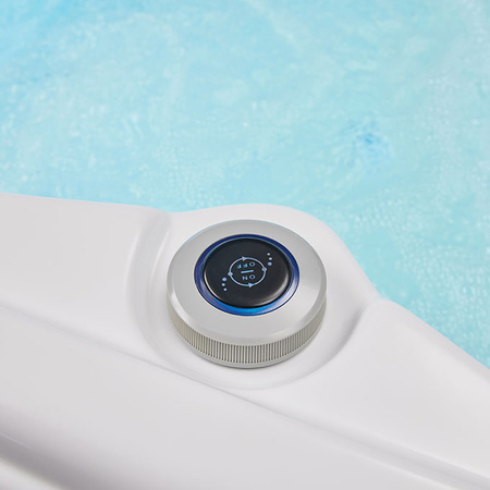 Jacuzzi OF-6005 – Ekskluzīvs mājas spa ar masāžas funkciju un LED apgaismojumu