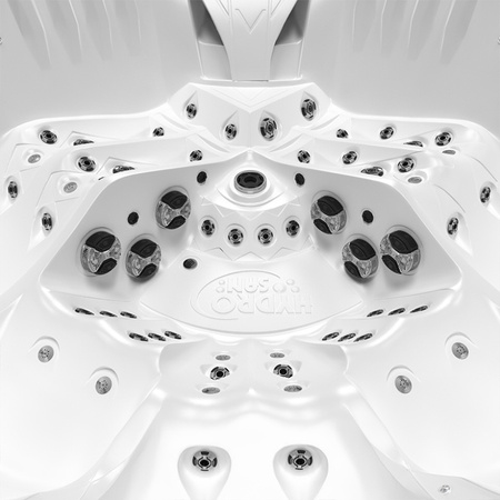 Garden Jacuzzi SPA748 F24 230x230 cm - relaxare spațioasă în spa-ul dvs. de acasă