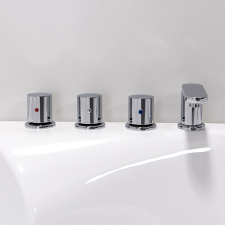 Whirlpool-Badewanne SIGNA 635 weiß 150x150 cm – Eleganz und Entspannung in Ihrem Badezimmer