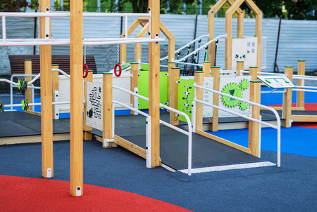 Conjunto de parque infantil - Sin techo TE835-PE – Un elegante conjunto de juego con un toque rural