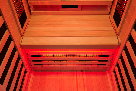 Вътрешна сауна OFS06C-1 – Комфортна инфрачервена сауна за апартамент