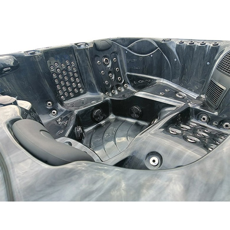 Dārza džakuzi vanna SPA561 210x210 cm - ērta atpūtas zona jūsu dārzā