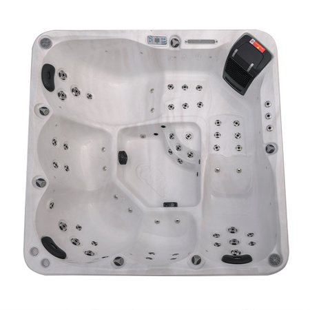 Vrtni jacuzzi SPA750 200x200 cm - udobje in sprostitev na vašem vrtu