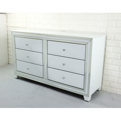  KOMODA SZKLANA XANDRE ROZŚWIETLA WNĘTRZE 6 SZUFLAD • szkło + MDF • 130 × 75 × 40 cm