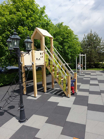 Playground - Without a roof TE832-PE – A modern play set for children