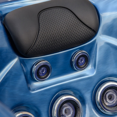 Dārza džakuzi SPA566 200x200 cm - luksusa spa vanna ar burbuļvannu dārzam un terasei