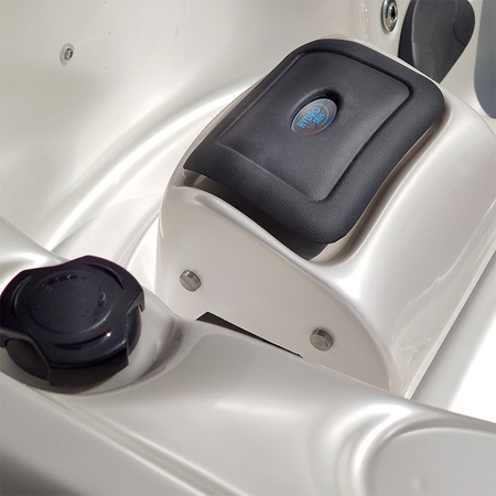 Dārza džakuzi SPA403 230x230 cm - ekskluzīva spa vanna 4 personām