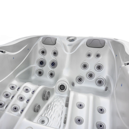 Садове джакузі SPA530 210x170 см - компактна гідромасажна ванна для саду та тераси