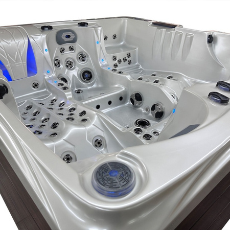 Tuin-jacuzzi SPA747 F27 210x210 cm – comfort en elegantie