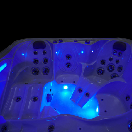 Zahradní vířivka SPA751 210x210 cm - luxusní relaxace na vaší zahradě