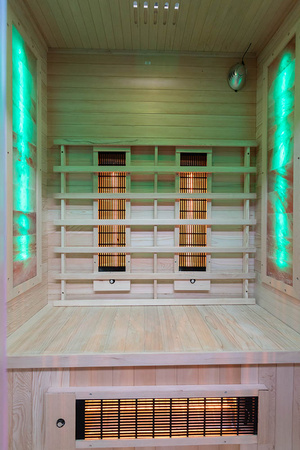 Sauna infravermelha MO-EA2R com pedras de sal do Himalaia