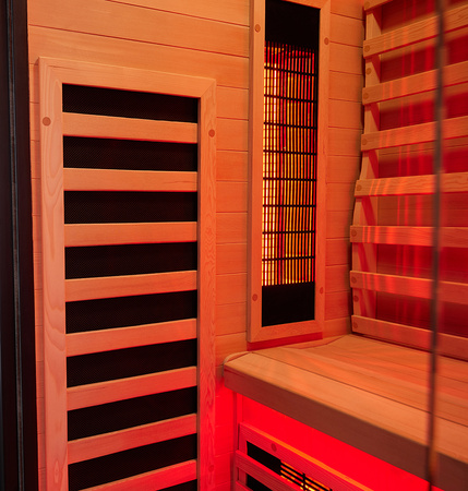 Вътрешна сауна OFS06C-1 – Комфортна инфрачервена сауна за апартамент