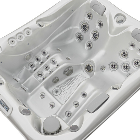 Garden Jacuzzi SPA530 210x170 cm - kompaktne mullivann aeda ja terrassile