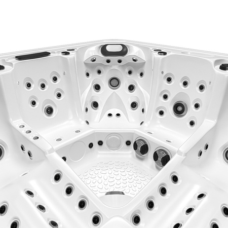 Jacuzzi ogrodowe SPA755 F21 230x230 cm – luksus i komfort w Twoim ogrodzie