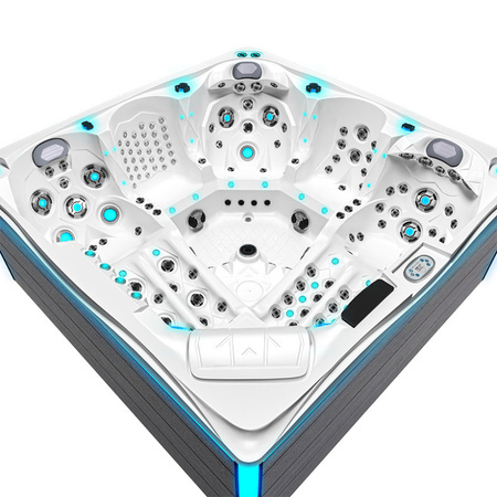 Garden Jacuzzi SPA746 Hot Tub 230x230 cm – Luxurious Relaxation Zone